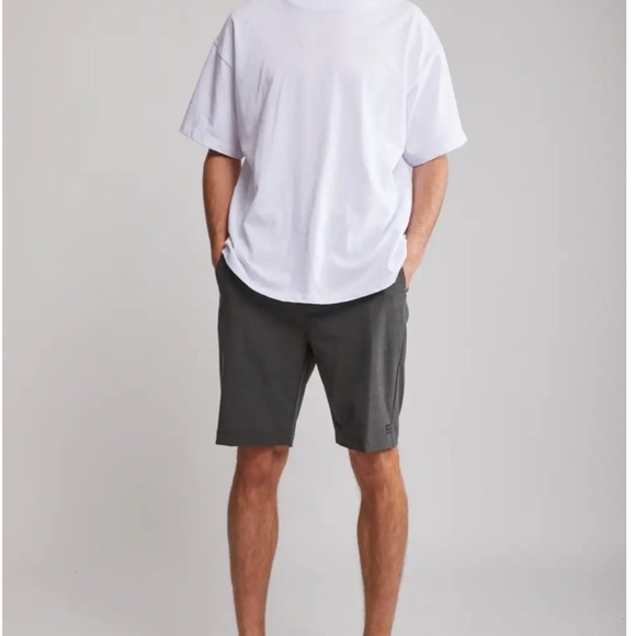 Billabong Men's Crossfire Submersible hybrid Shorts in color Asphalt Size 30 - Picture 10 of 12